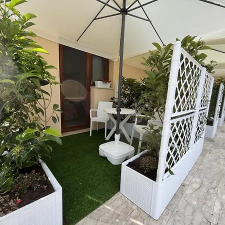 Guest house Glicine Sperlongaresort