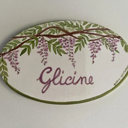 Guest house Glicine Sperlongaresort *
